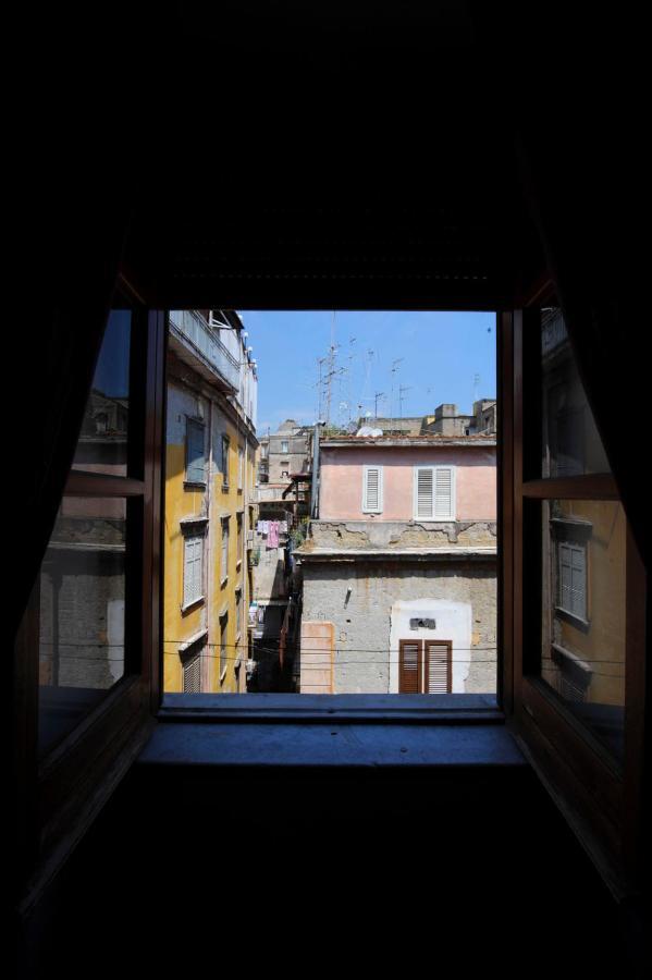 B&B Rossonapoletano Napoli Номер фото